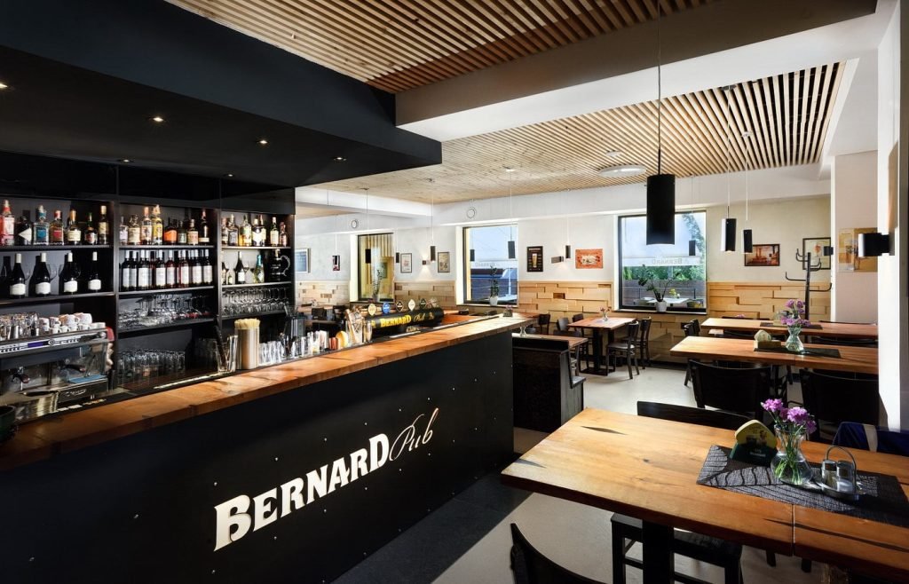 Pivná reštaurácia Bernard Pub Maladinovo